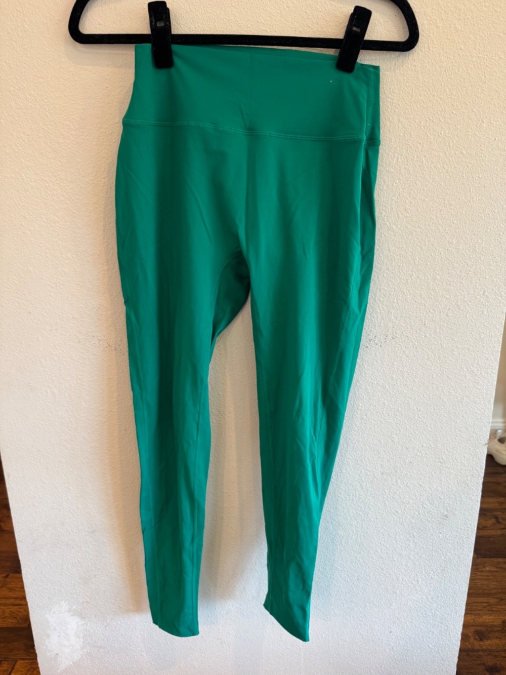 SET ACTIVE Green Sportbody Leggings and Crop Tank Top Set Large - Picture 9 of 9